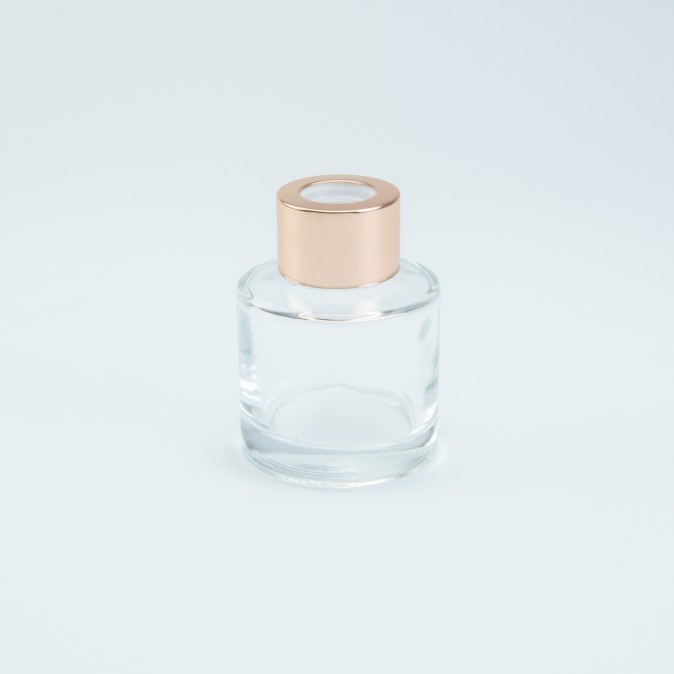parfumflesje-cylinder-met-rose-gold-schroefdop-50-ml