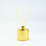 set-parfumfles-cylinder-goud-met-gouden-schroefdop-geurstokjes-200ml